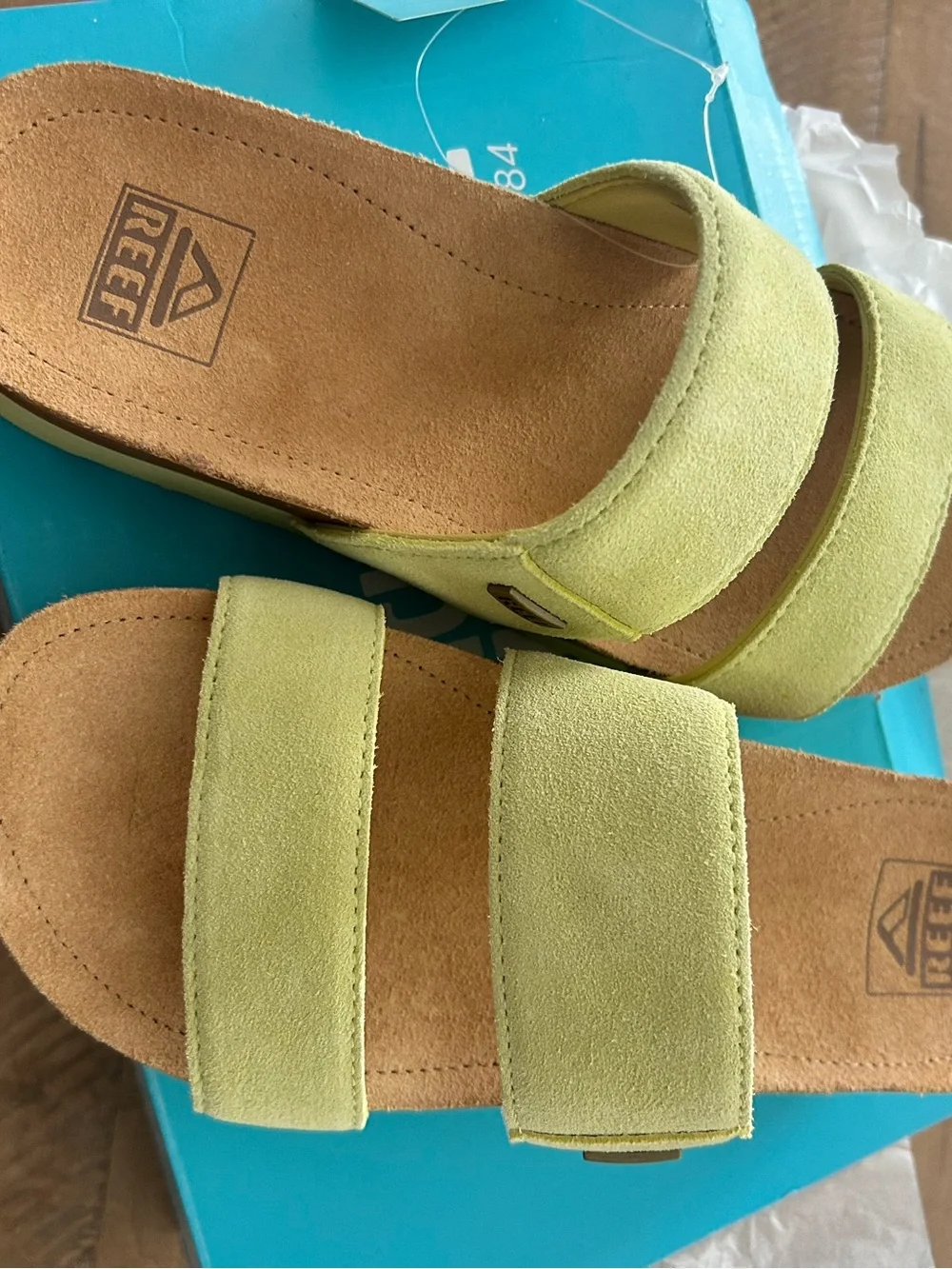 Reef platform slide